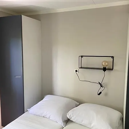 Luxe Chalet 4 Persoons Villa Lieren
